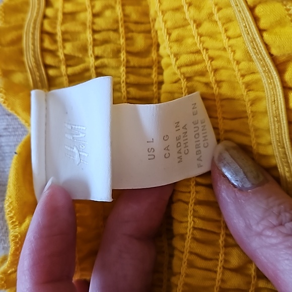 H&M yellow summer top ruched cropped off-the-shoulder - Picture 2 of 2